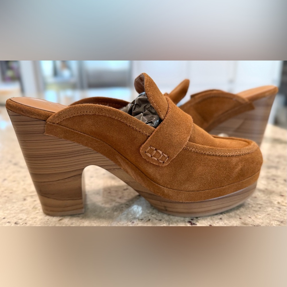 Splendid Super Cute Brown Suede Mules - Picture 5 of 12